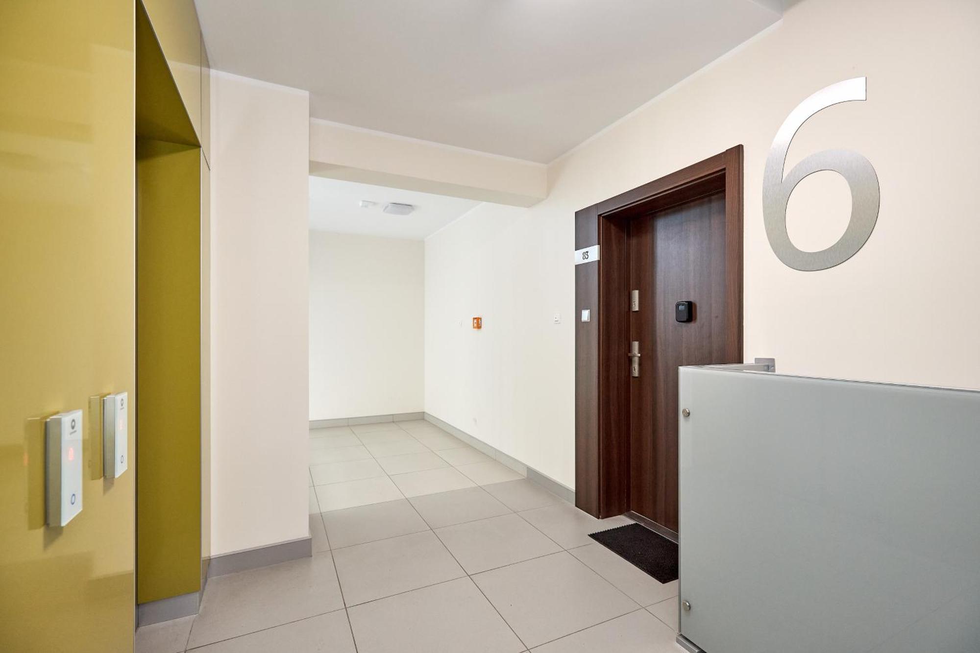 Lasek Marcelinski Comfy Apartment Познань Екстер'єр фото
